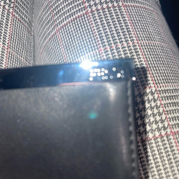 Authentic Black Fendi Sunglass Case Black/Yellow - Picture 3 of 5